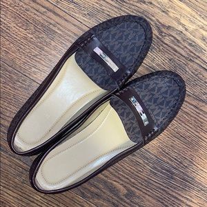 MICHAEL KORS LOAFERS
